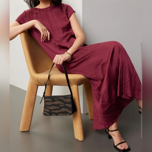 Madewell Women's Short-Sleeve Silky Slip Midi Dress in Plissé, Dark Red, XS NWOT - Picture 6 of 13